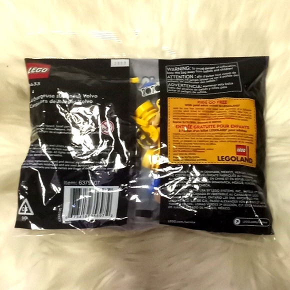 Lego Technic  Volvo Building Toy - Picture 7 of 12